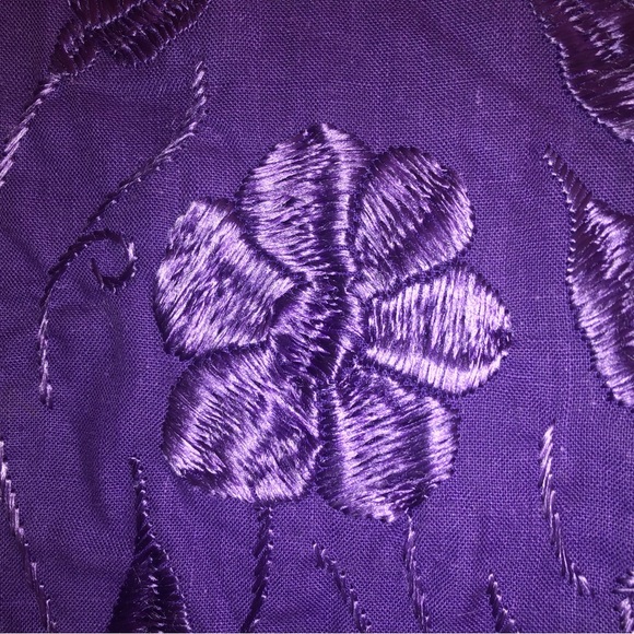 Standout embroidered jacket by Sciloppi. Size 14 - Picture 3 of 4